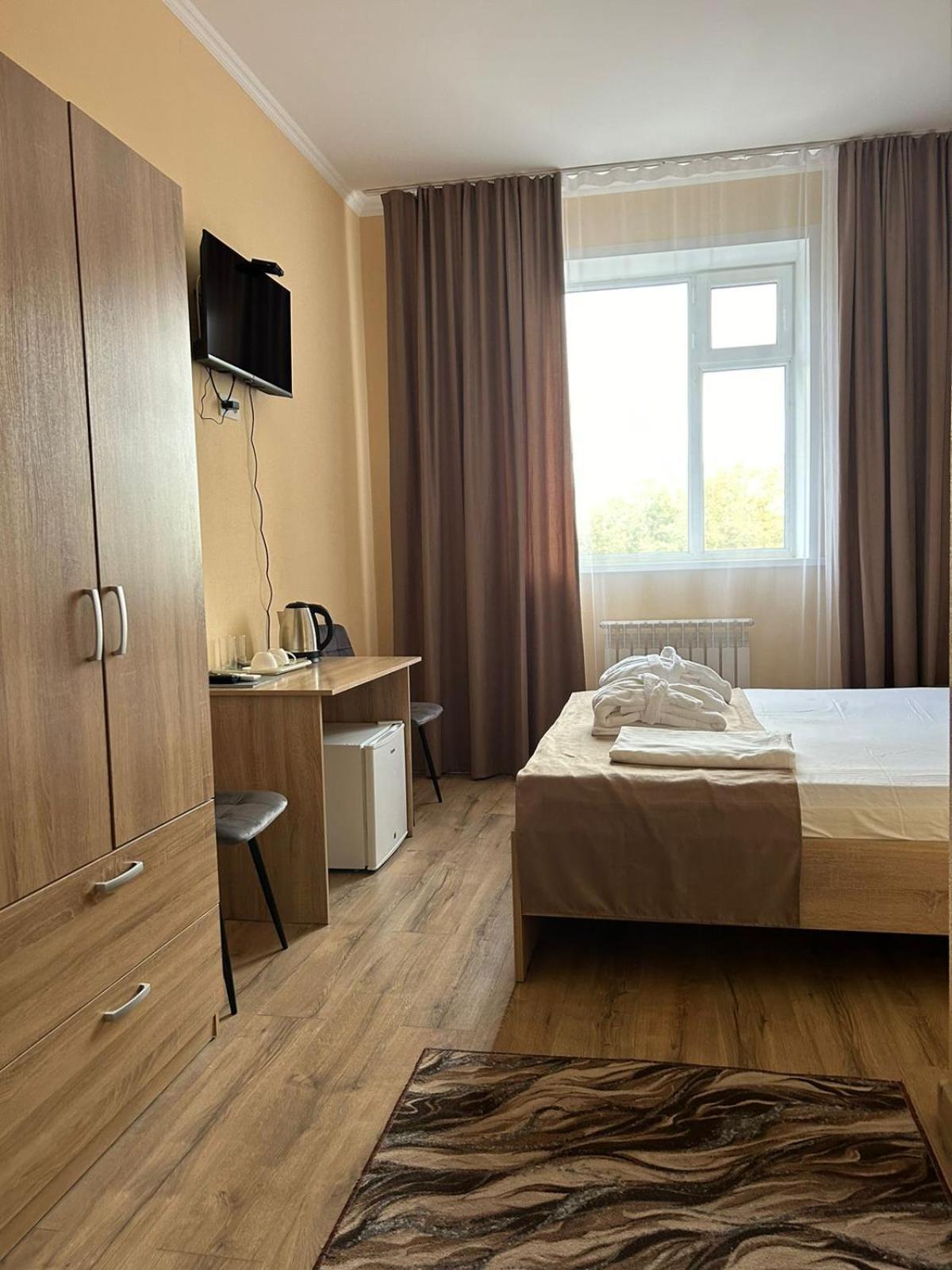 Belon Garden Hotel Астана Экстерьер фото